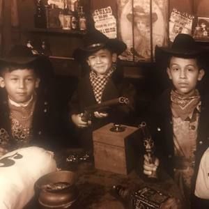 Meet your Posher, Anthony